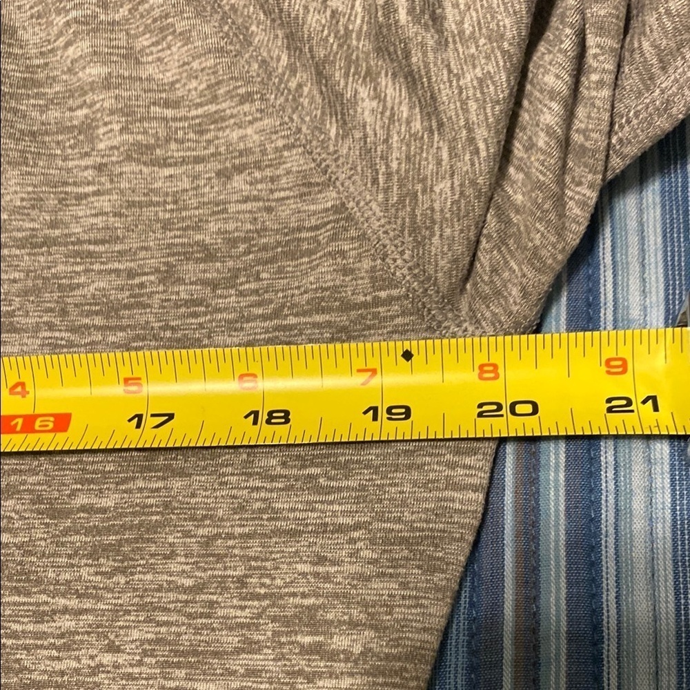 Nike Dri-FIT Pullover | Gray Half Zip Long Sleeve Fitted | Blue Accent | Size L - Picture 10 of 11